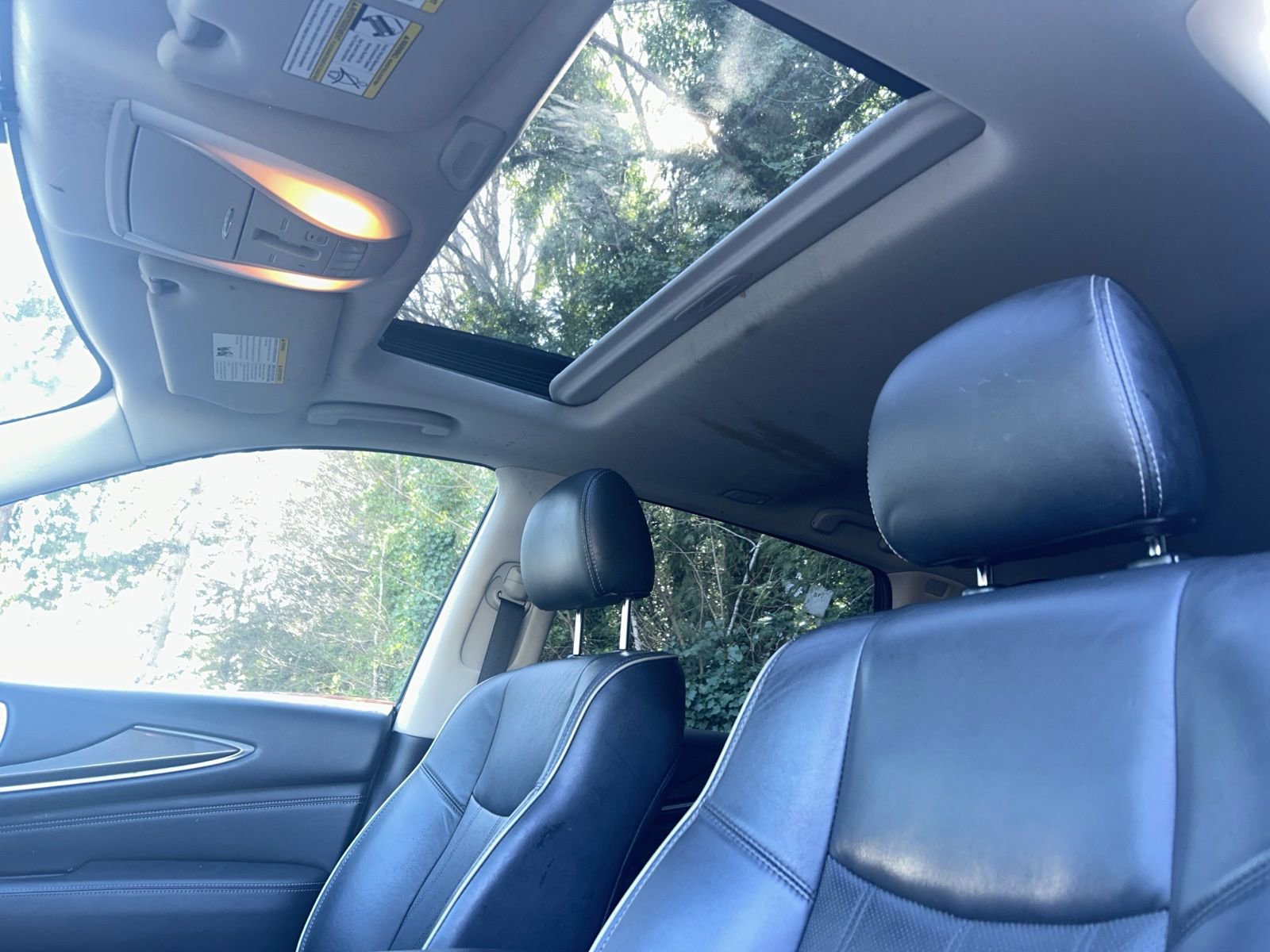 Used 2019 INFINITI QX60 Luxe w/ Essential Package image 11