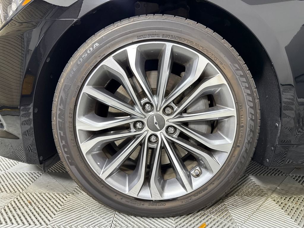 Used 2017 Genesis G80 3.8 w/ Option Group 03 image 22