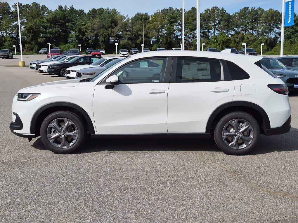 New 2027 Honda HR-V LX image 5