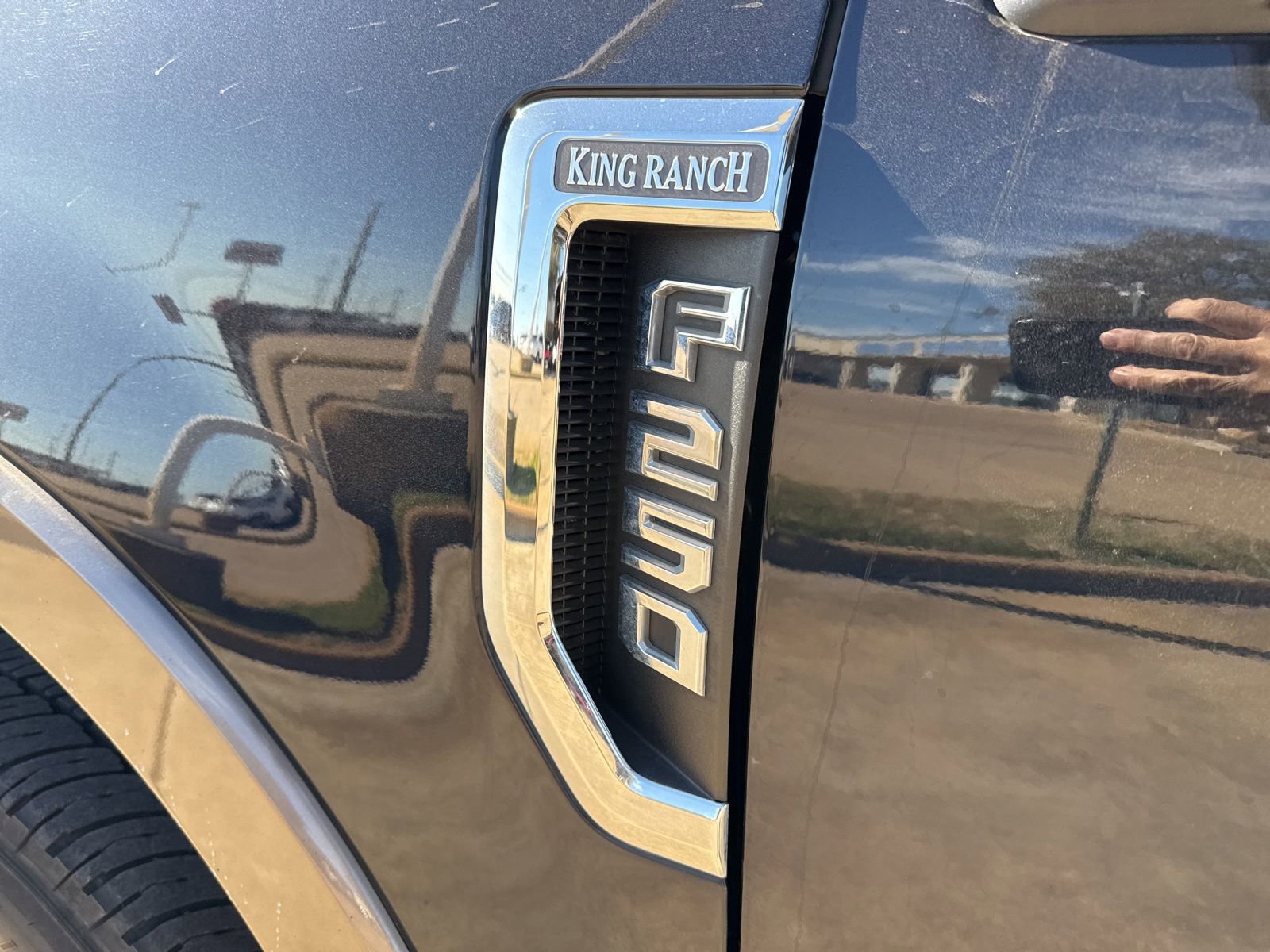Used 2021 Ford F250 King Ranch w/ King Ranch Ultimate Package image 12