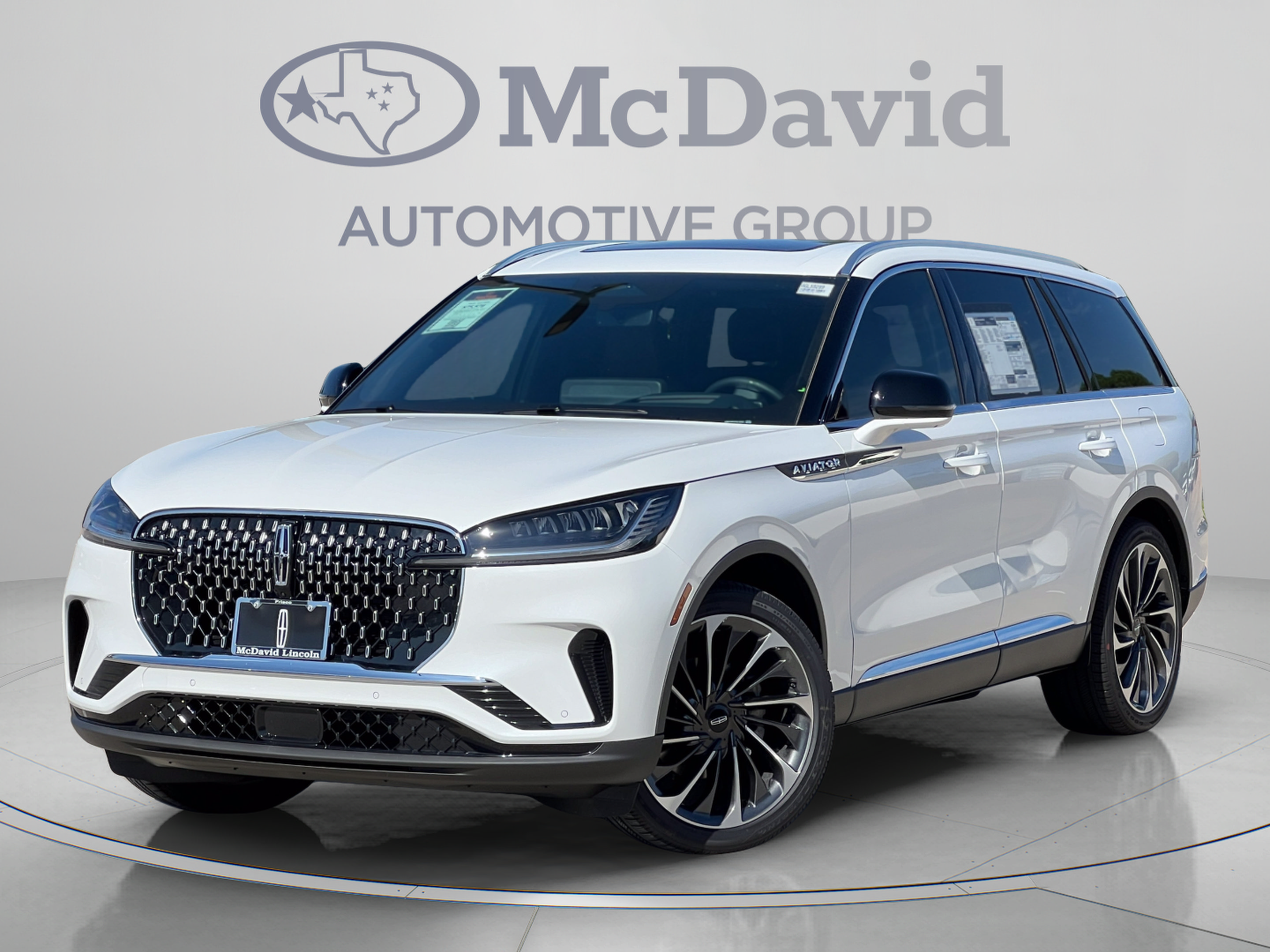 New 2026 Lincoln Aviator Reserve w/ Luxury Package RWD image 1