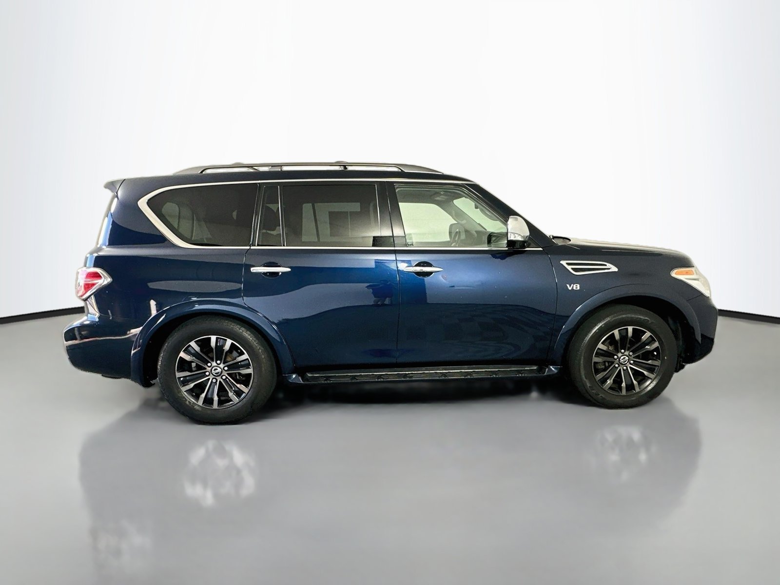 Used 2019 Nissan Armada Platinum w/ Captain's Chairs Package AWD/4WD image 8