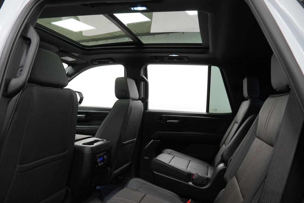 New 2026 Chevrolet Tahoe High Country AWD/4WD image 14