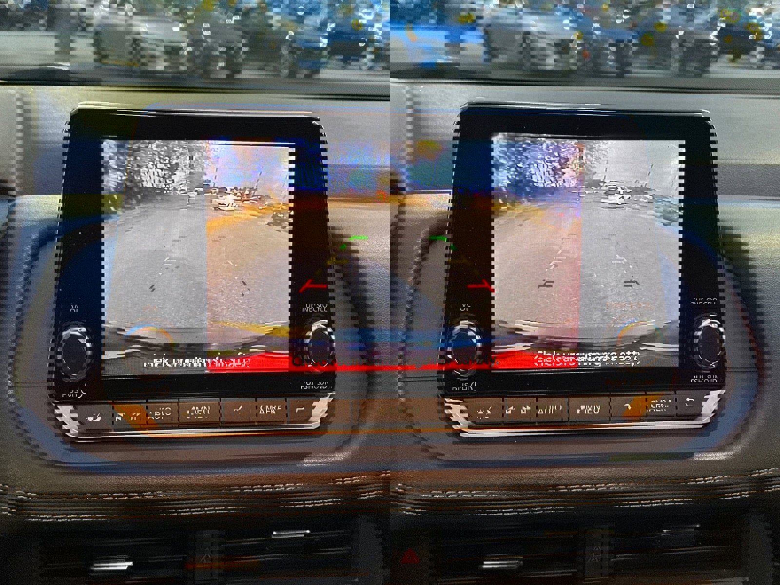 Used 2023 Nissan Rogue SV image 28