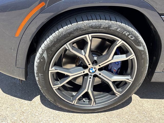 Used 2020 BMW X6 M50i AWD/4WD image 13