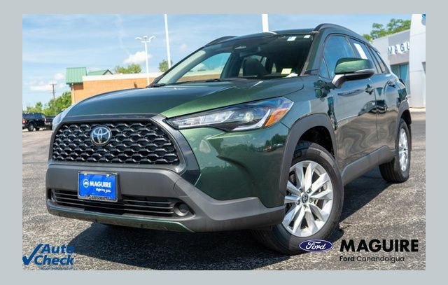 Used 2023 Toyota Corolla Cross LE w/ Moonroof Package