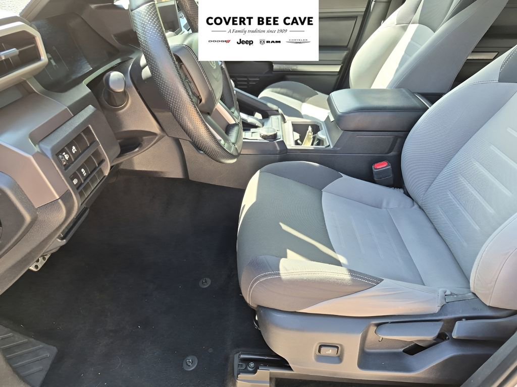 Used 2024 Toyota Tacoma TRD Sport image 30