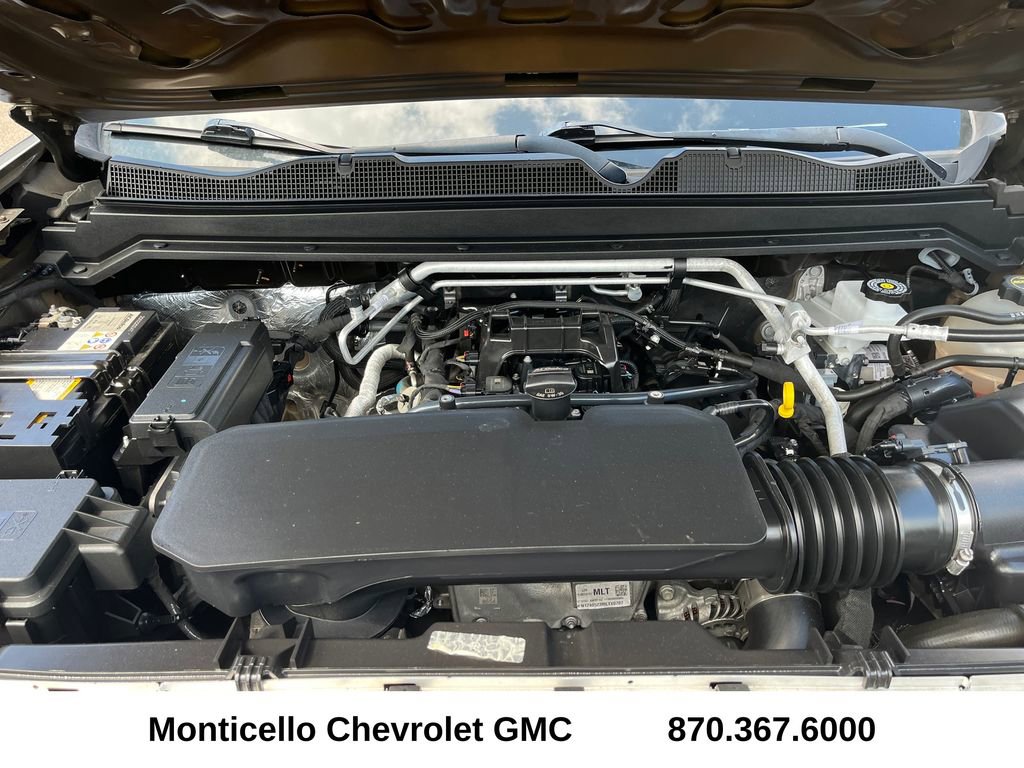 Used 2024 Chevrolet Colorado W/T RWD image 29