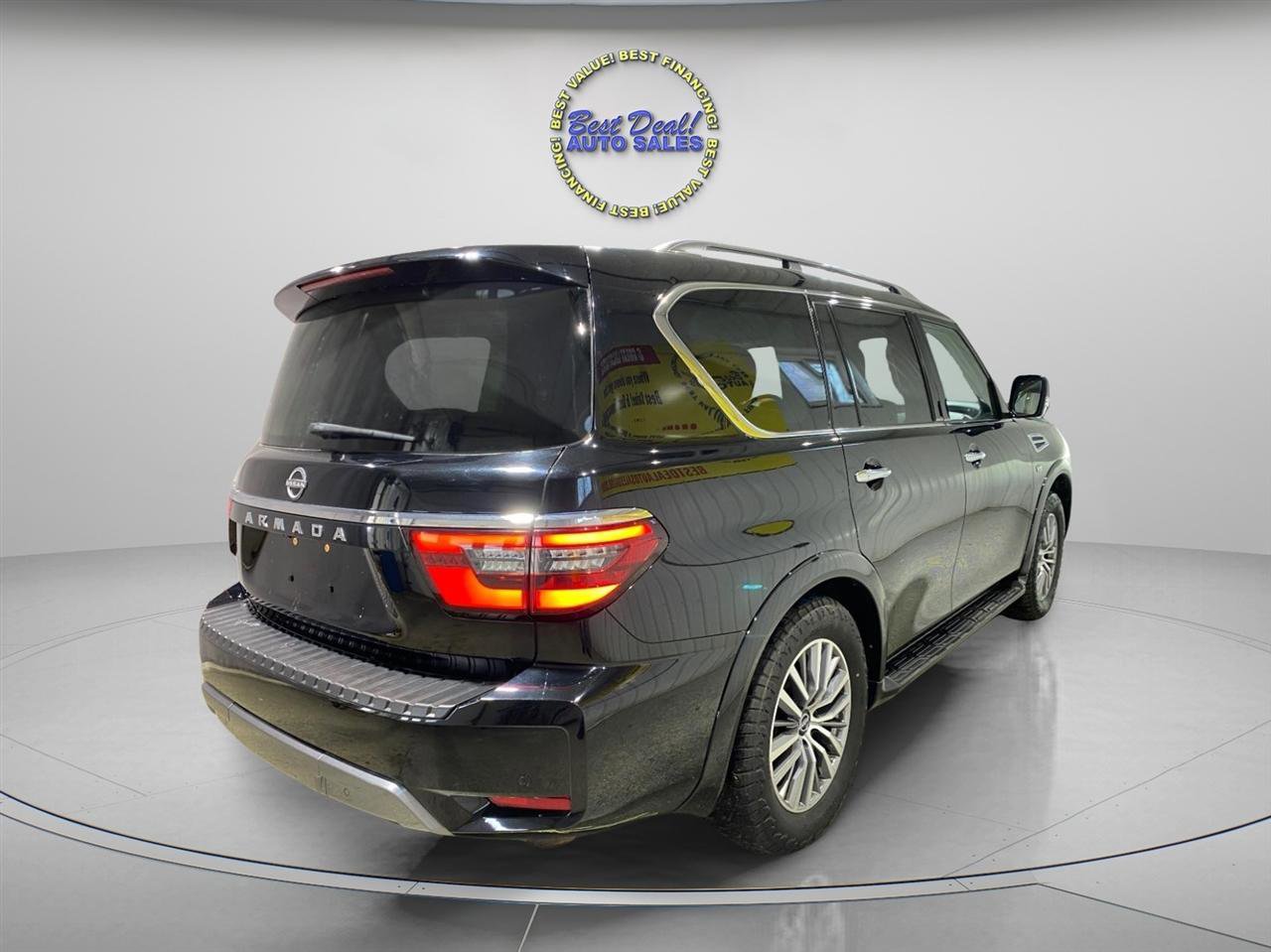 Used 2021 Nissan Armada SV w/ SV Appearance Package image 5