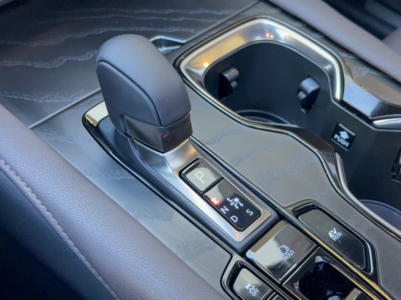 New 2026 Lexus RX 350h AWD/4WD image 21