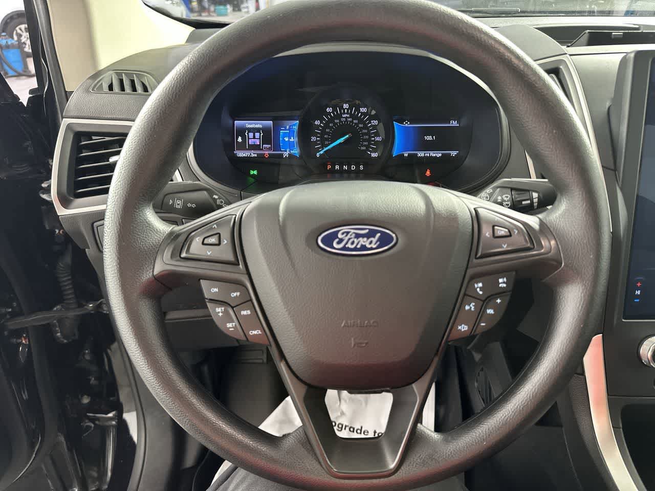Used 2022 Ford Edge SE w/ Black Appearance Package image 14
