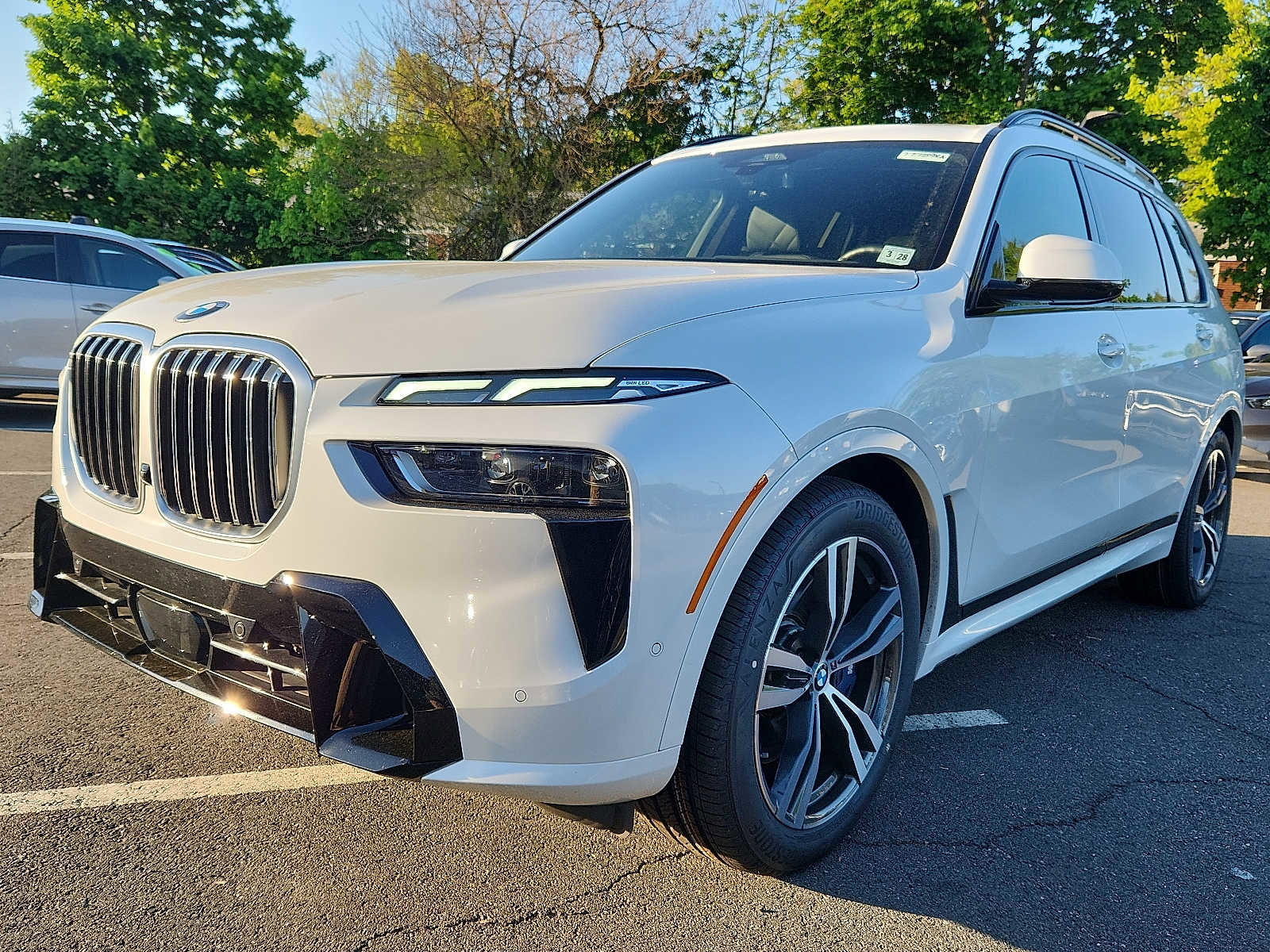 Used 2023 BMW X7 xDrive40i w/ Executive Package AWD/4WD image 3