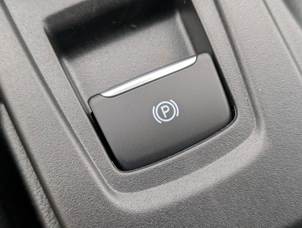 New 2026 Ford Ranger XLT w/ Equipment Group 301A High image 34