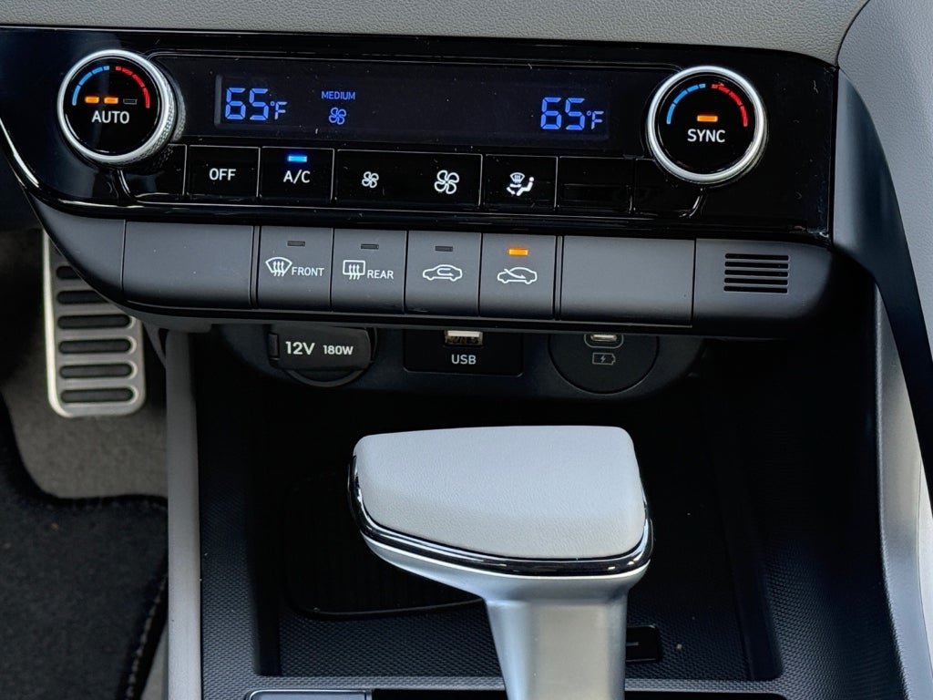 New 2026 Hyundai Elantra Sport w/ Cargo Package FWD image 22