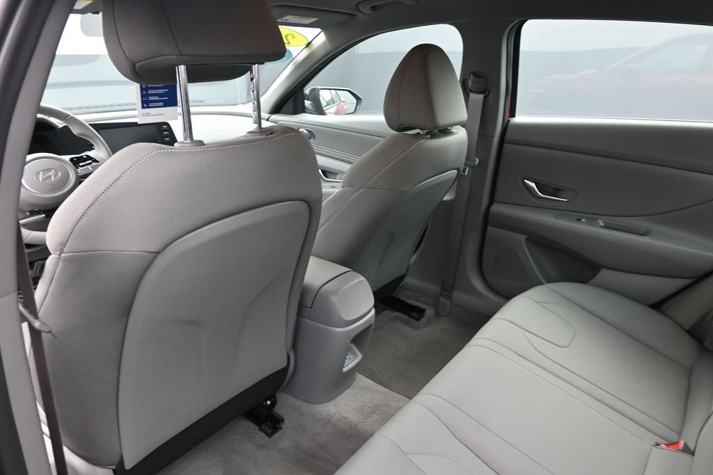 Certified 2026 Hyundai Elantra Sport FWD image 20