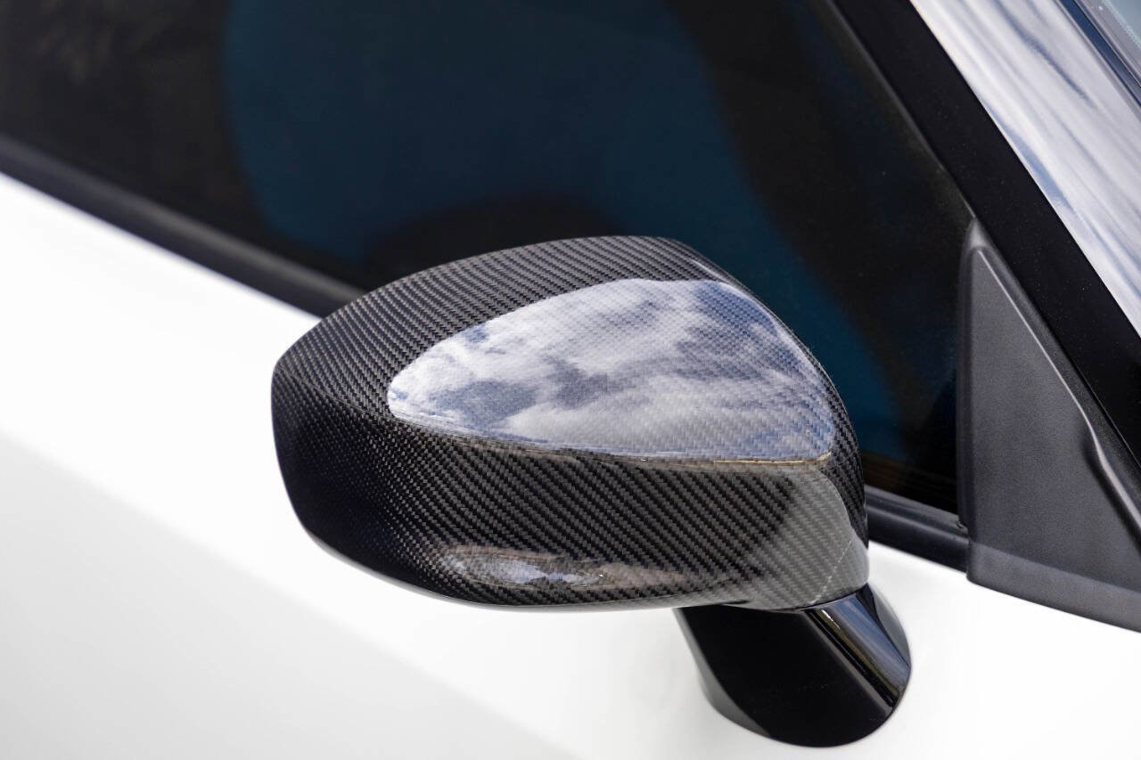 Used 2017 Nissan GT-R Premium AWD/4WD image 15