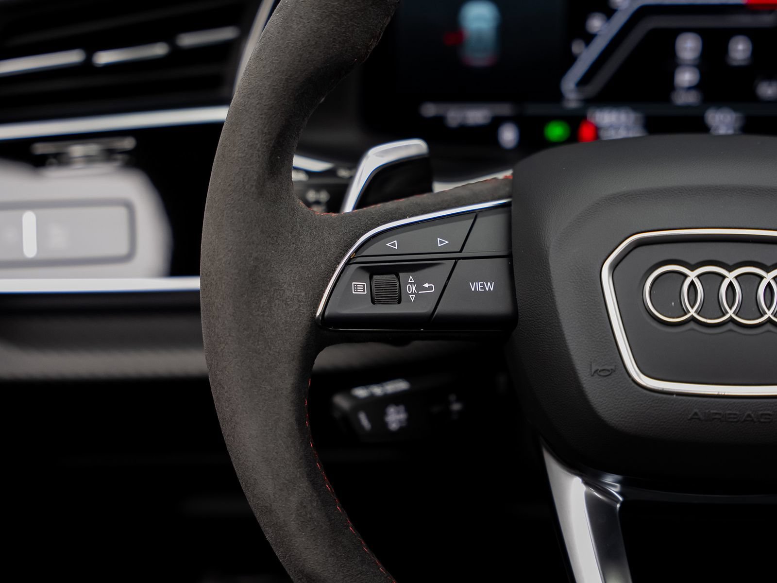 Used 2024 Audi RS Q8 AWD/4WD image 44