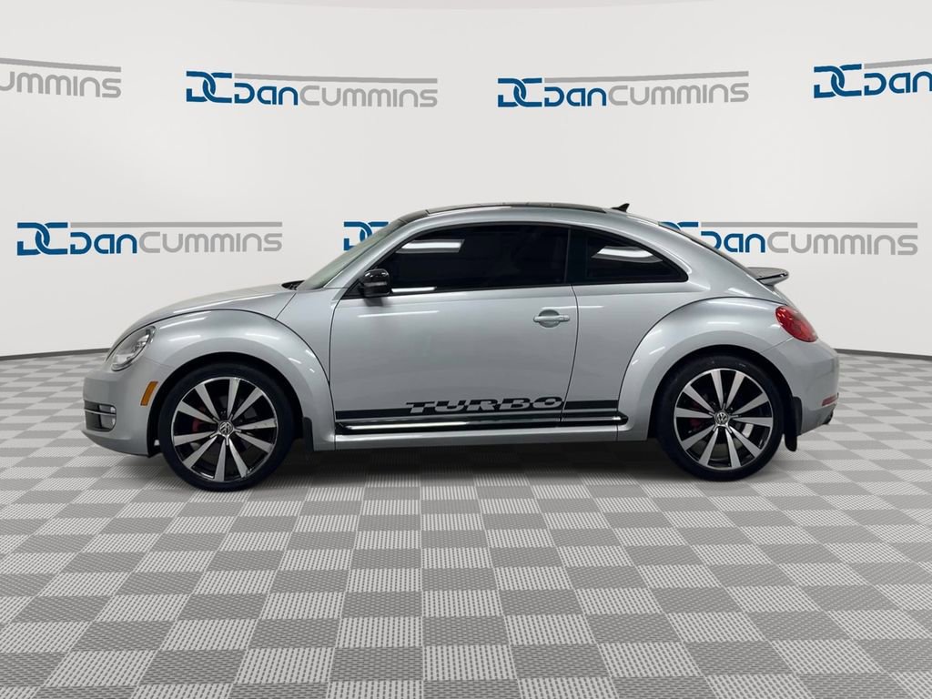 Used 2013 Volkswagen Beetle 2.0T image 5