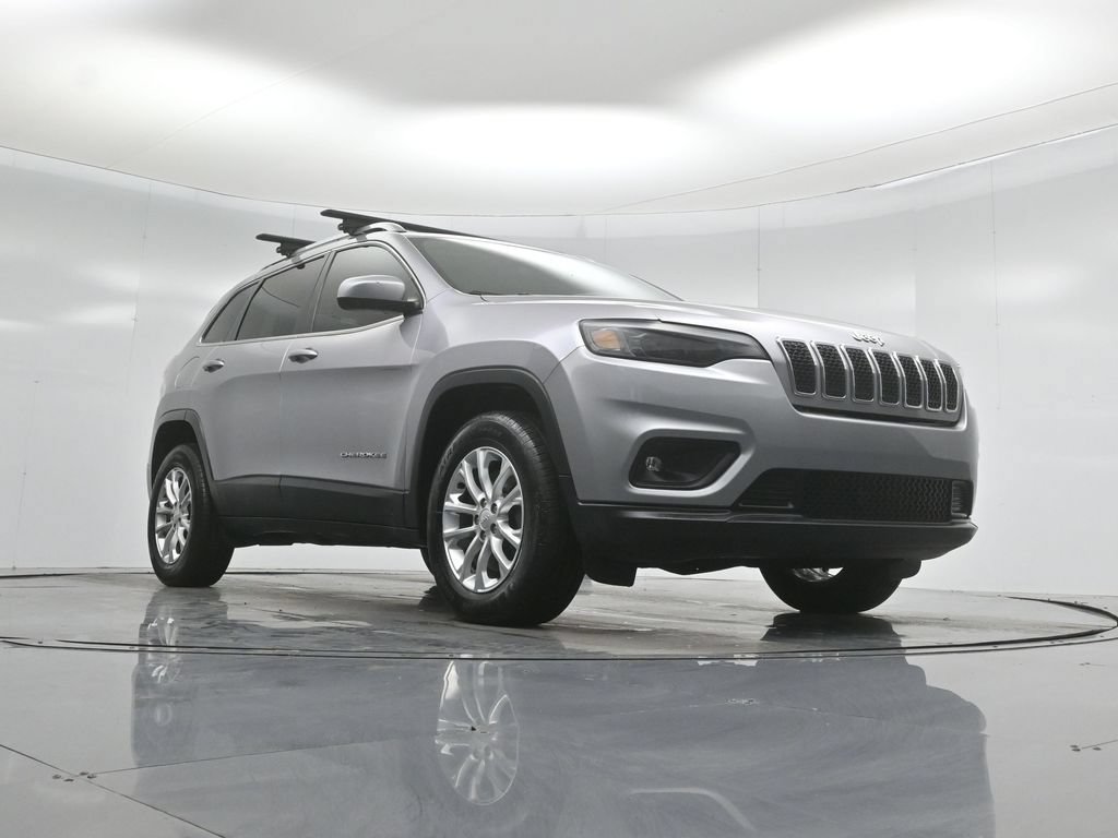 Used 2019 Jeep Cherokee Latitude AWD/4WD image 42