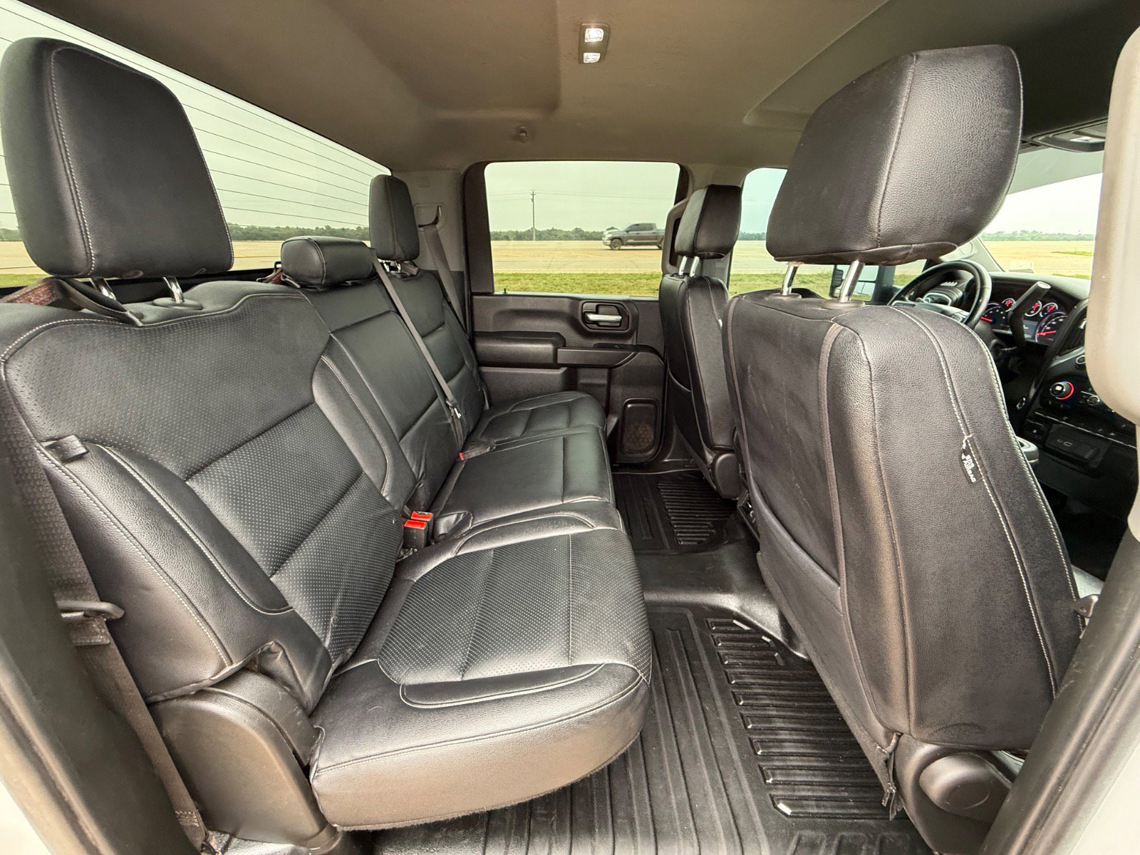 Used 2023 Chevrolet Silverado 3500 LT w/ Convenience Package image 17