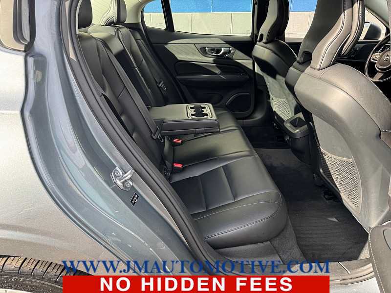 Used 2020 Volvo S60 T6 Momentum w/ Premium Package AWD/4WD image 18