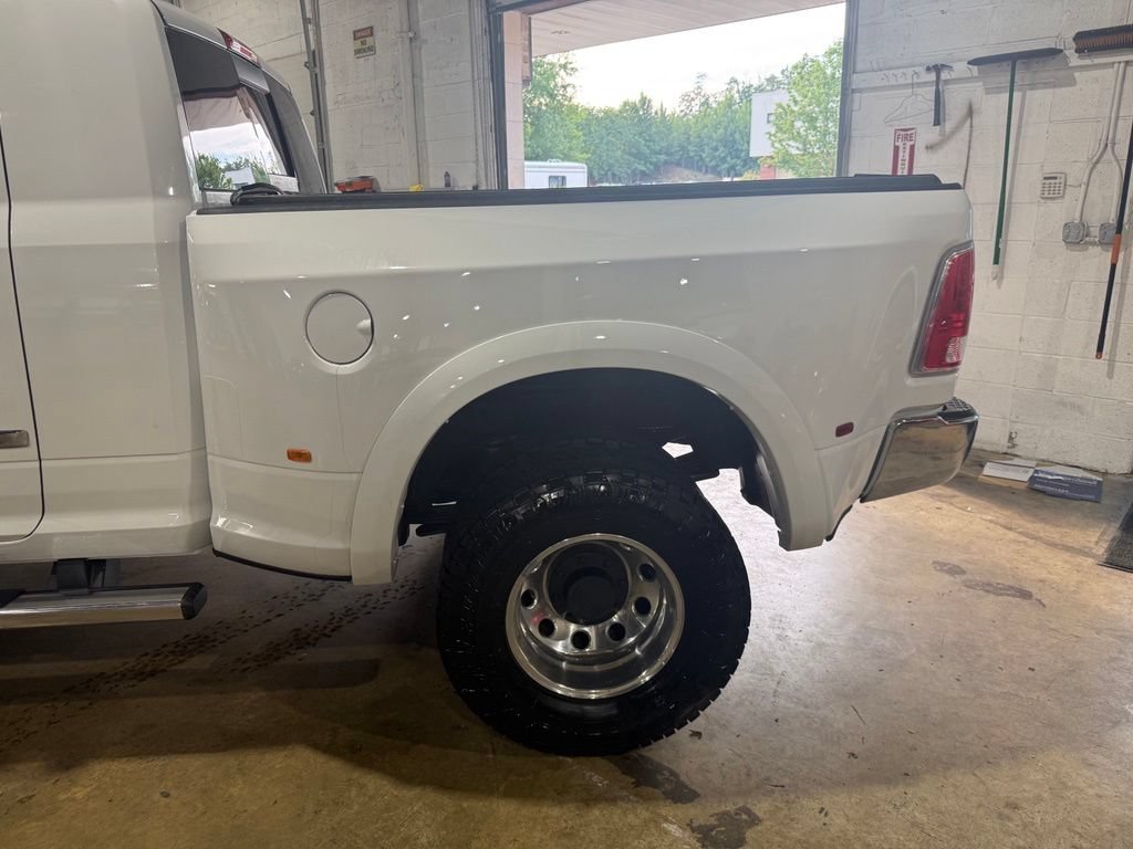 Used 2014 RAM 3500 Laramie Longhorn AWD/4WD image 12
