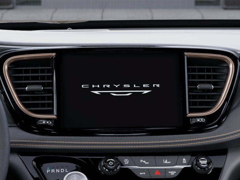 New 2027 Chrysler Pacifica Pinnacle w/ Theater Group FWD image 18