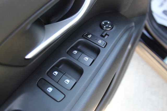 Used 2022 Hyundai Santa Cruz SEL w/ Activity Package image 9