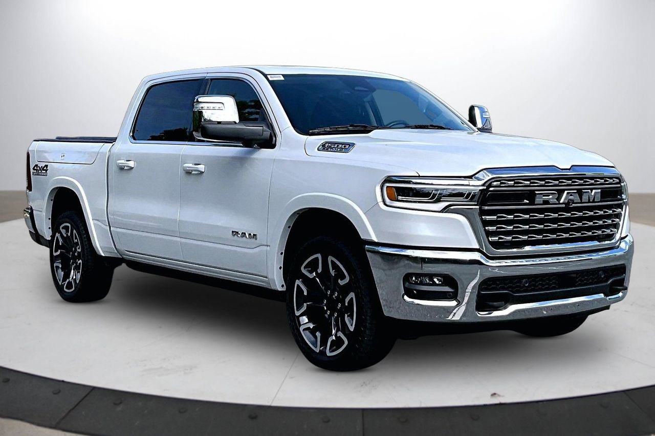 Used 2025 RAM 1500 Limited AWD/4WD image 2