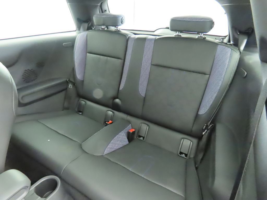 Used 2026 MINI Cooper 2-Door Hardtop image 22