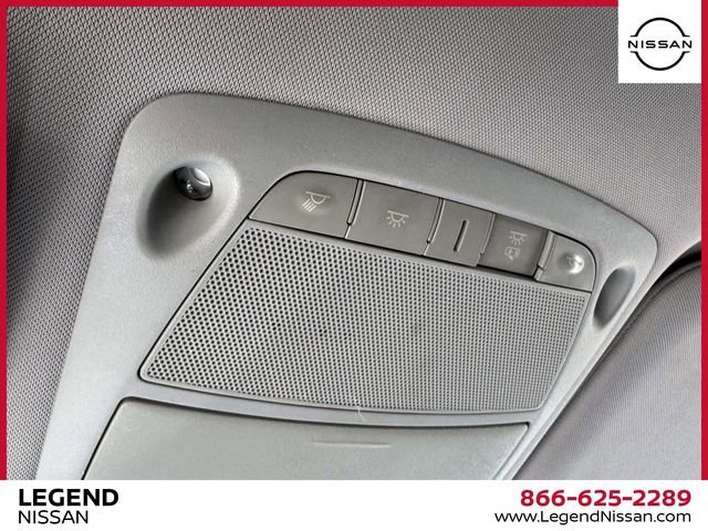 Used 2015 Nissan Rogue SV AWD/4WD image 31