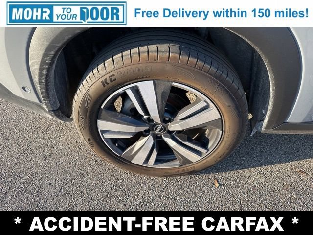 Used 2023 Nissan Rogue SL w/ SL Premium Package image 9