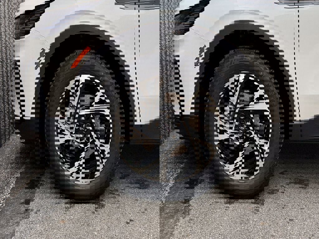 New 2025 Lincoln Nautilus Premier w/ Jet Appearance Package image 37