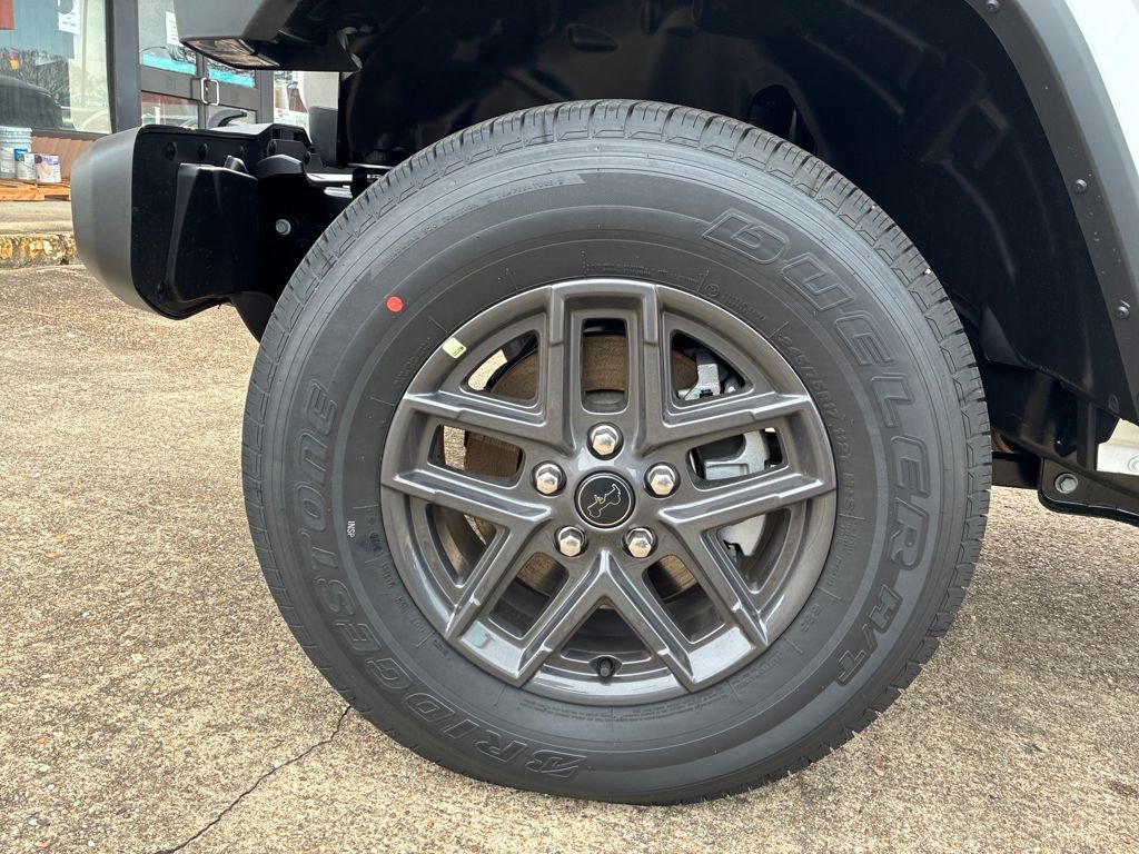 New 2026 Jeep Gladiator Sport image 26