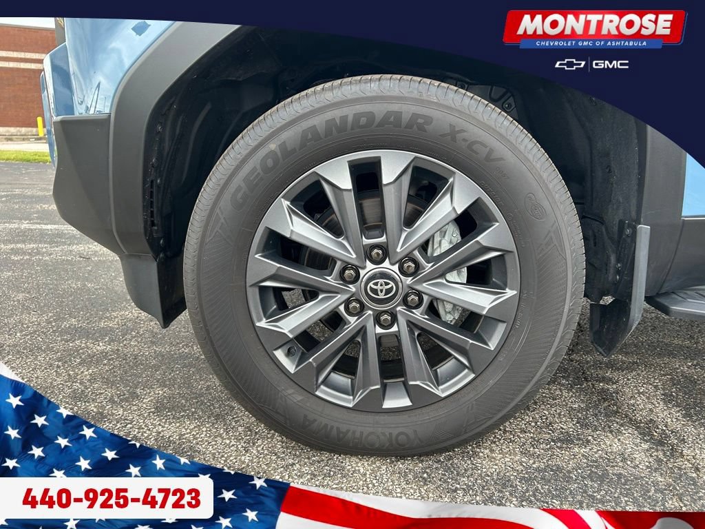 Used 2025 Toyota Land Cruiser w/ Premium Package AWD/4WD image 33