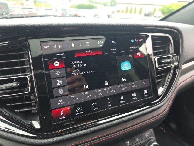 Used 2023 Dodge Durango R/T image 23