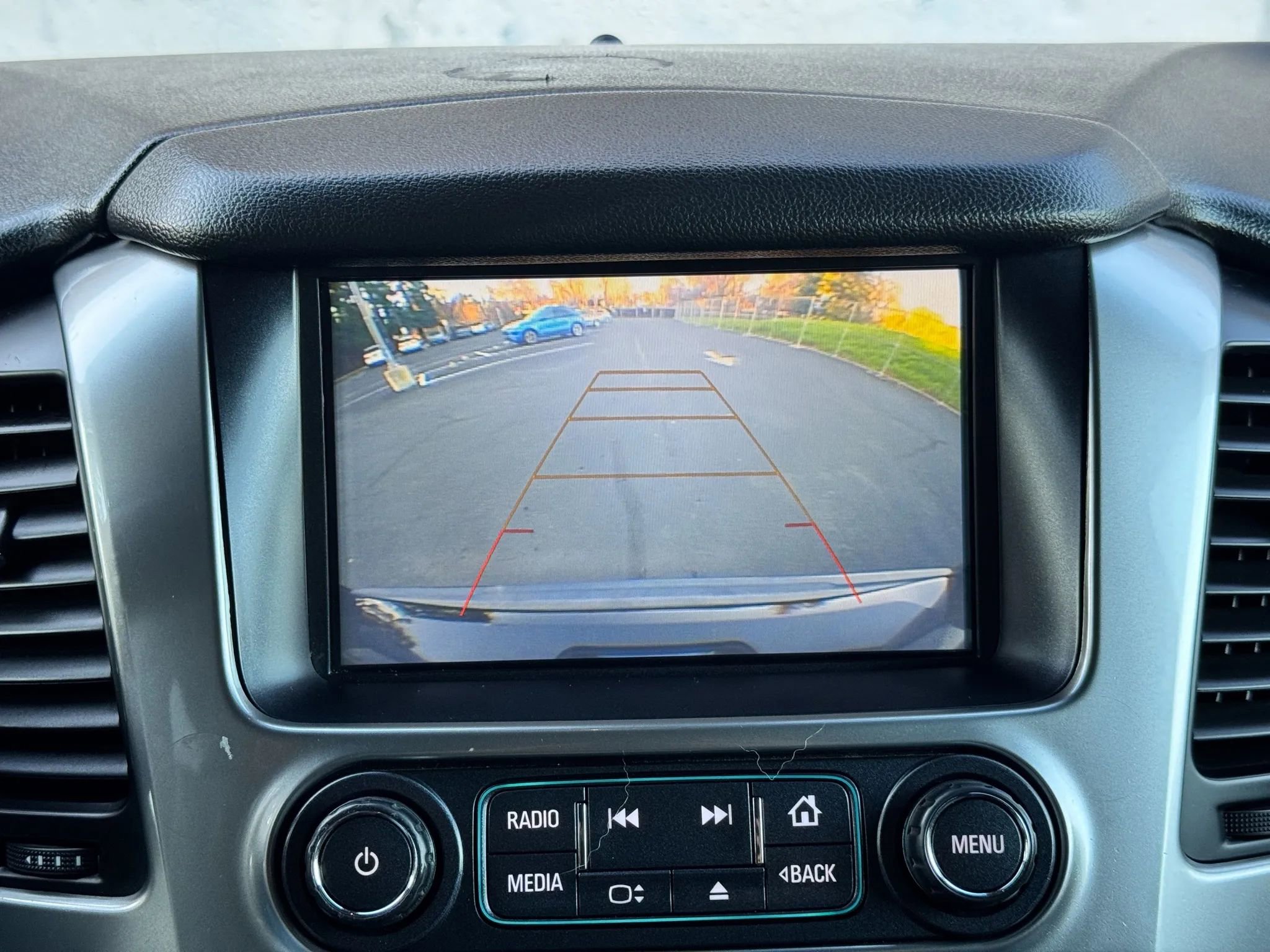 Used 2019 Chevrolet Suburban LT image 26