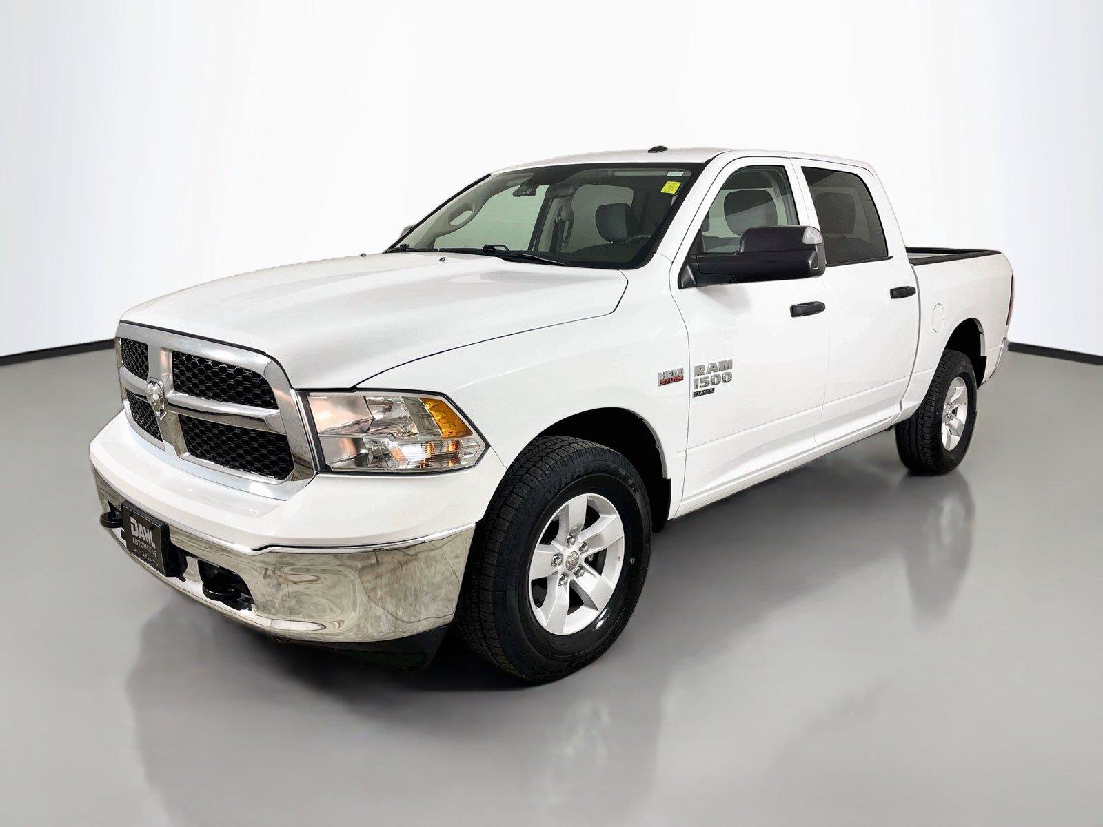 Used 2023 RAM 1500 Tradesman w/ Trailer Tow Package AWD/4WD image 4