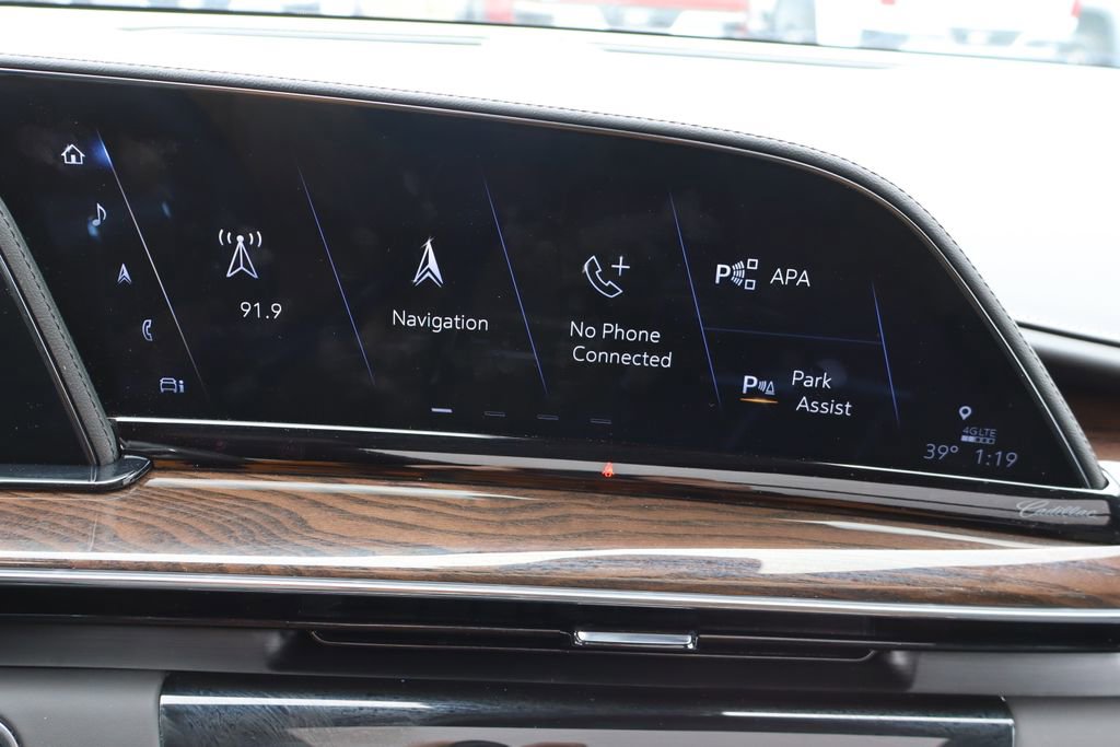 Used 2024 Cadillac Escalade Sport Platinum w/ LPO, ONYX Package image 13