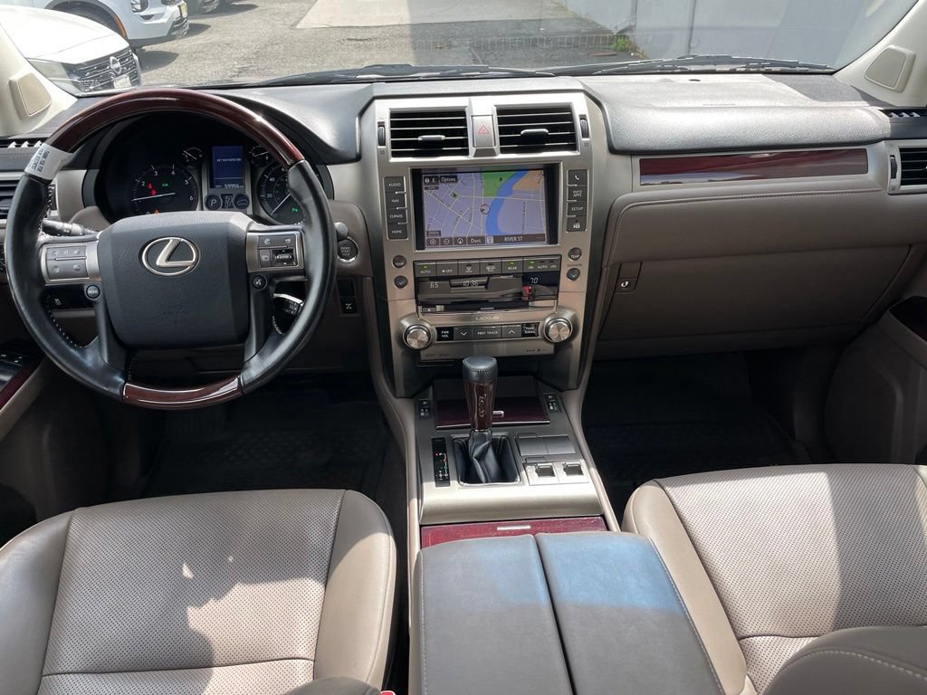 Used 2019 Lexus GX 460 Premium AWD/4WD image 12