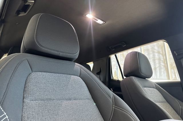 Used 2026 GMC Terrain Elevation w/ Black Edition image 16