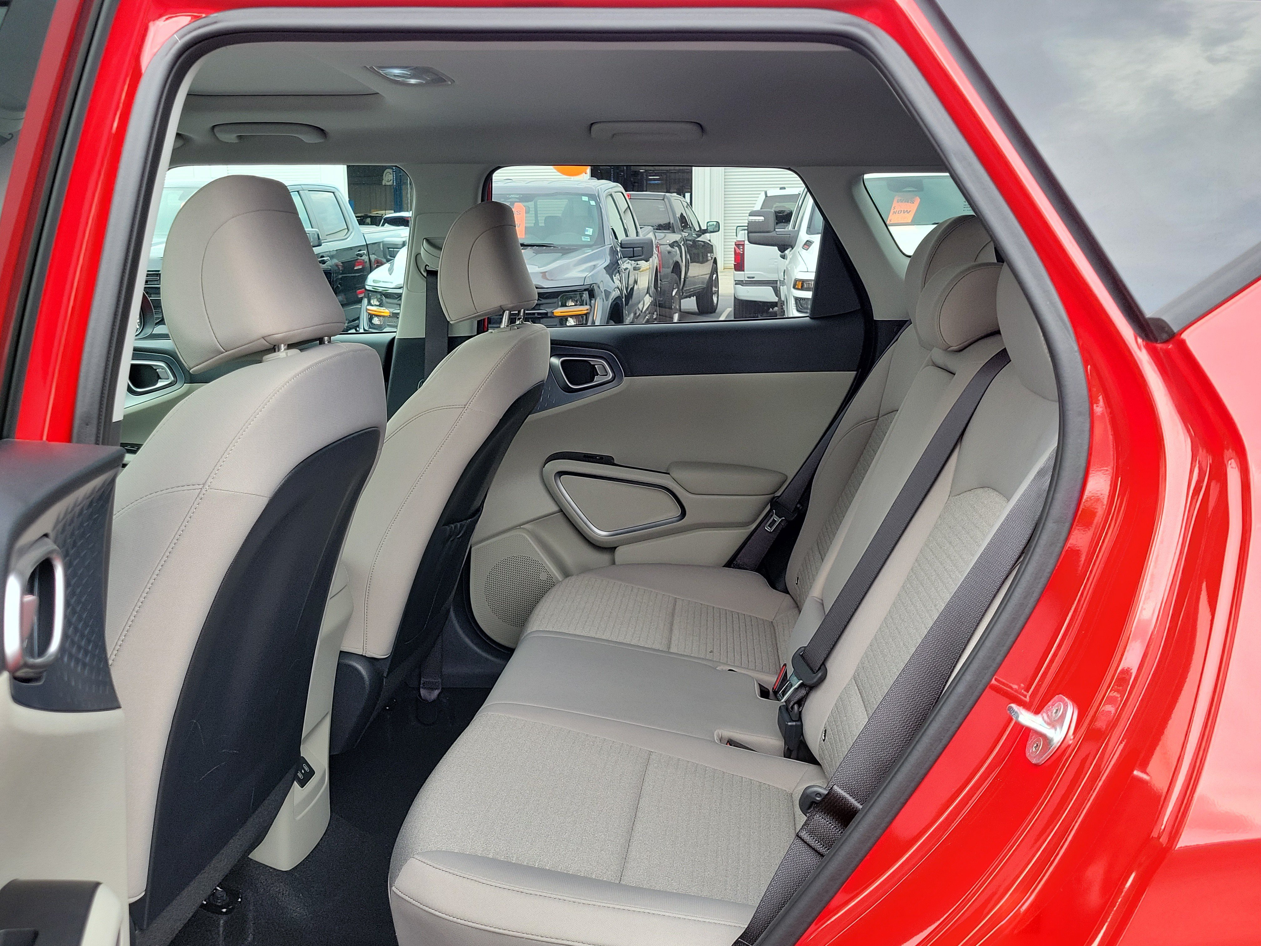 Used 2023 Kia Soul EX FWD image 13