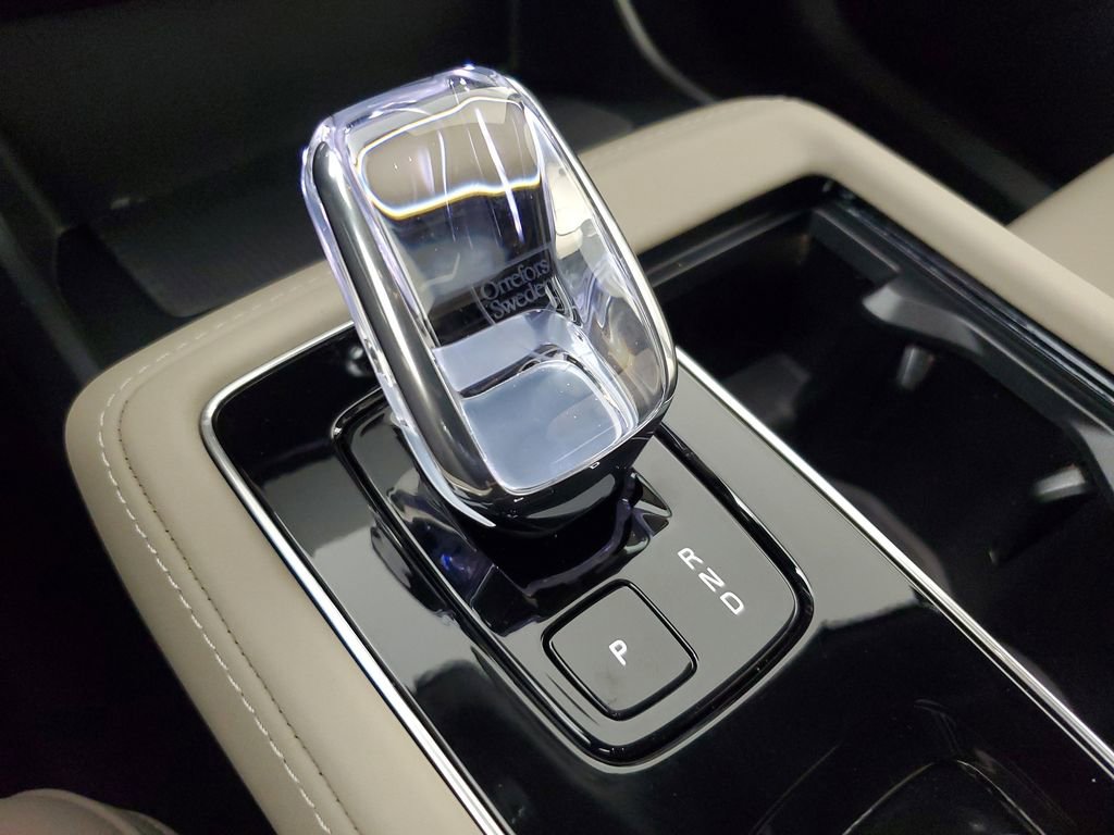 New 2026 Volvo XC90 T8 Core w/ Protection Package AWD/4WD image 33