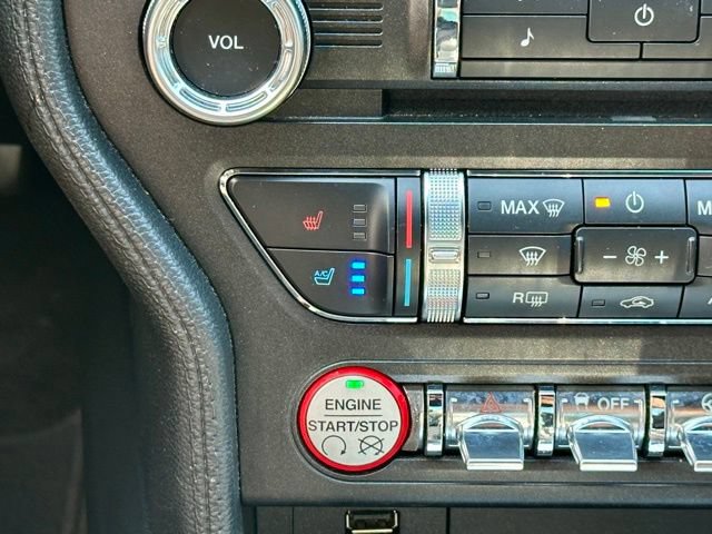Used 2017 Ford Mustang GT Premium w/ GT Performance Package RWD image 29