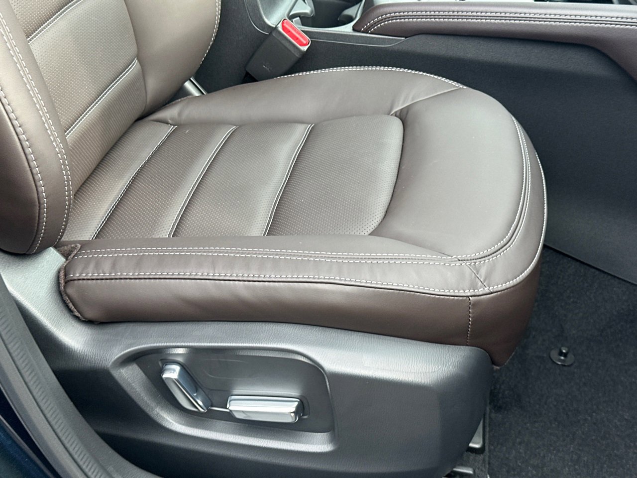 New 2025 MAZDA CX-5 Signature image 13