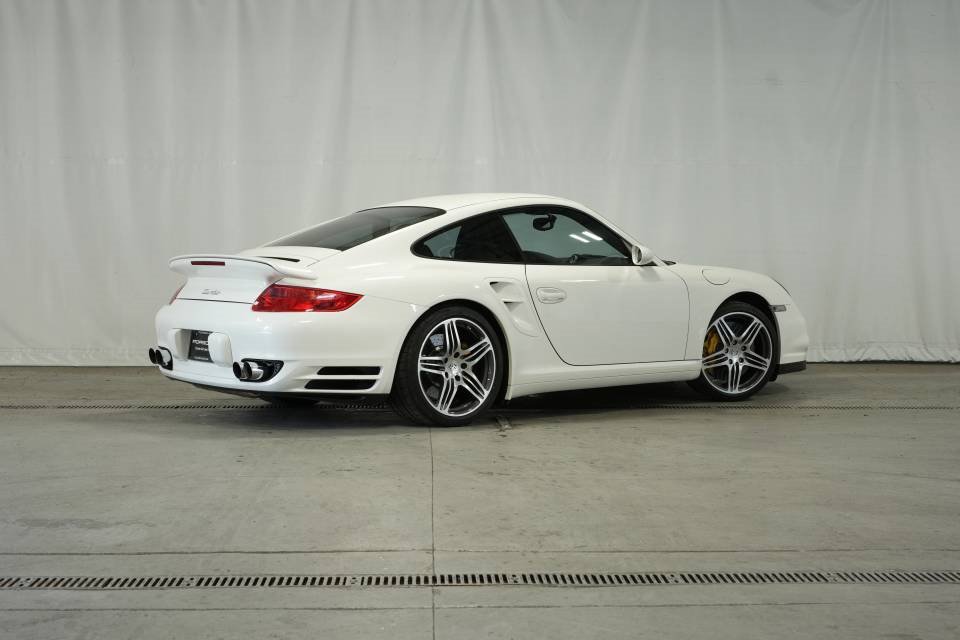 Used 2008 Porsche 911 Turbo image 7
