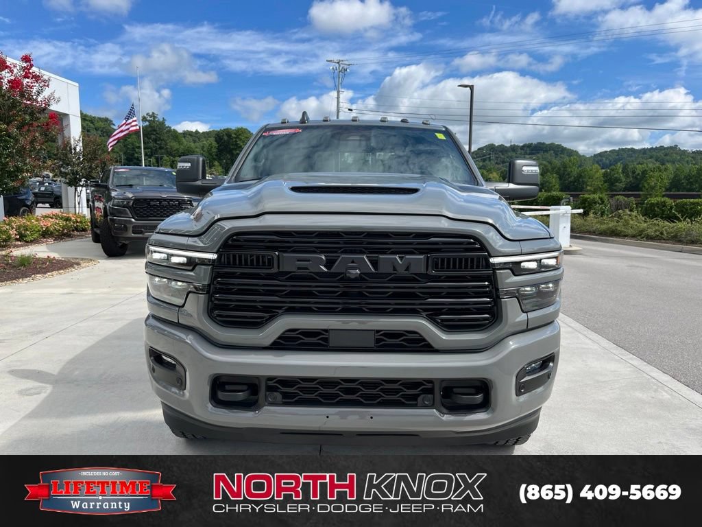 New 2026 RAM 2500 Laramie AWD/4WD image 33