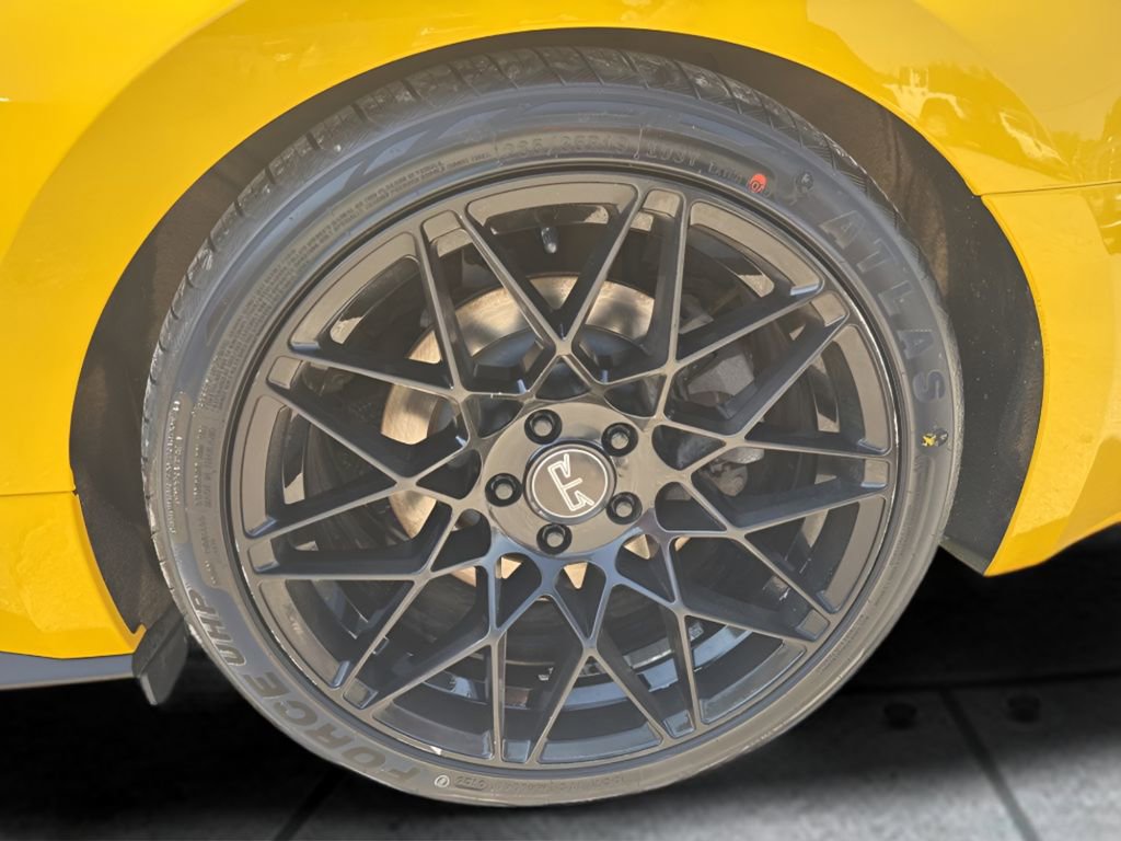 Used 2017 Ford Mustang GT RWD image 27