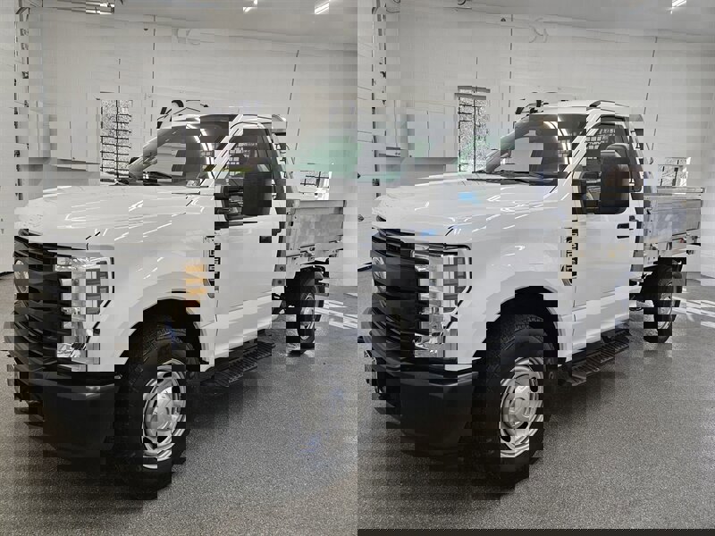 Used 2019 Ford F250 XL image 1