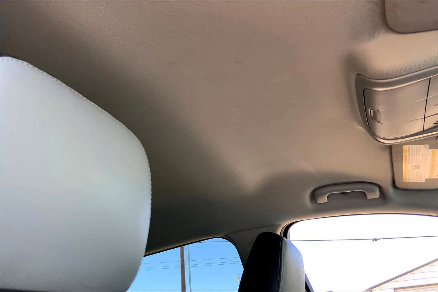 Used 2019 GMC Terrain SLT w/ Preferred Package image 14